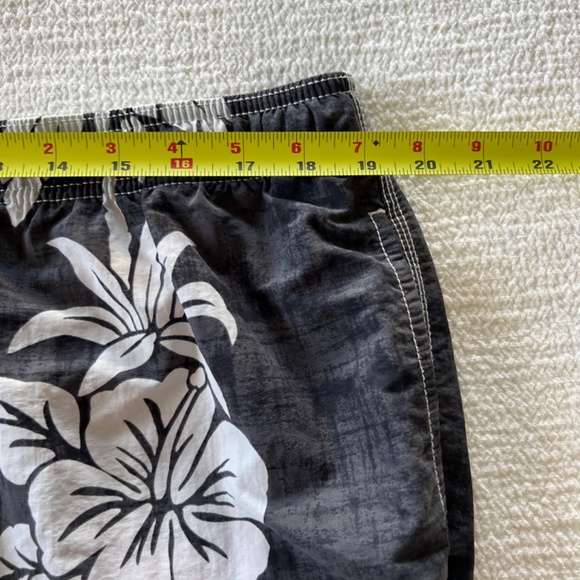 Tommy Bahama Relax swim shorts bathing suit trunks lined floral tropical Size XL - Picture 5 of 14